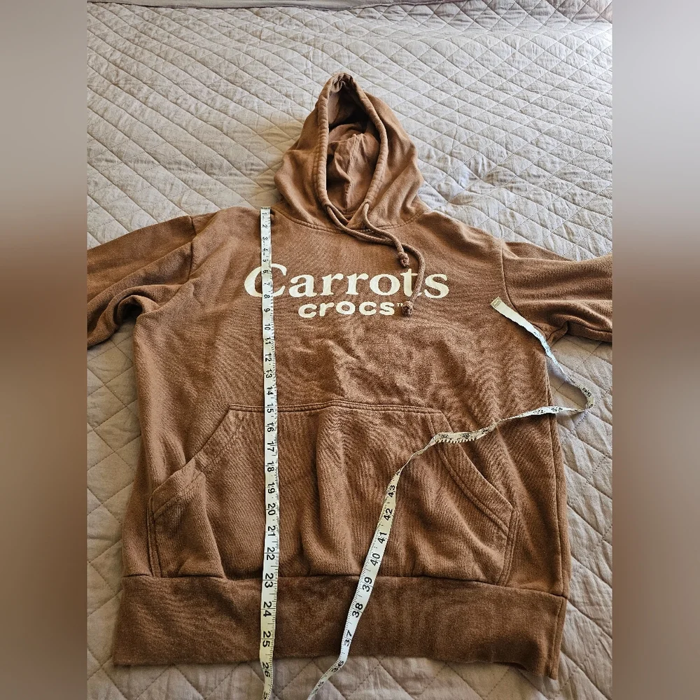 Carrots x Crocs Anwar Carrots Embroidered Print Mild Brown Hoodie‎ Sz M